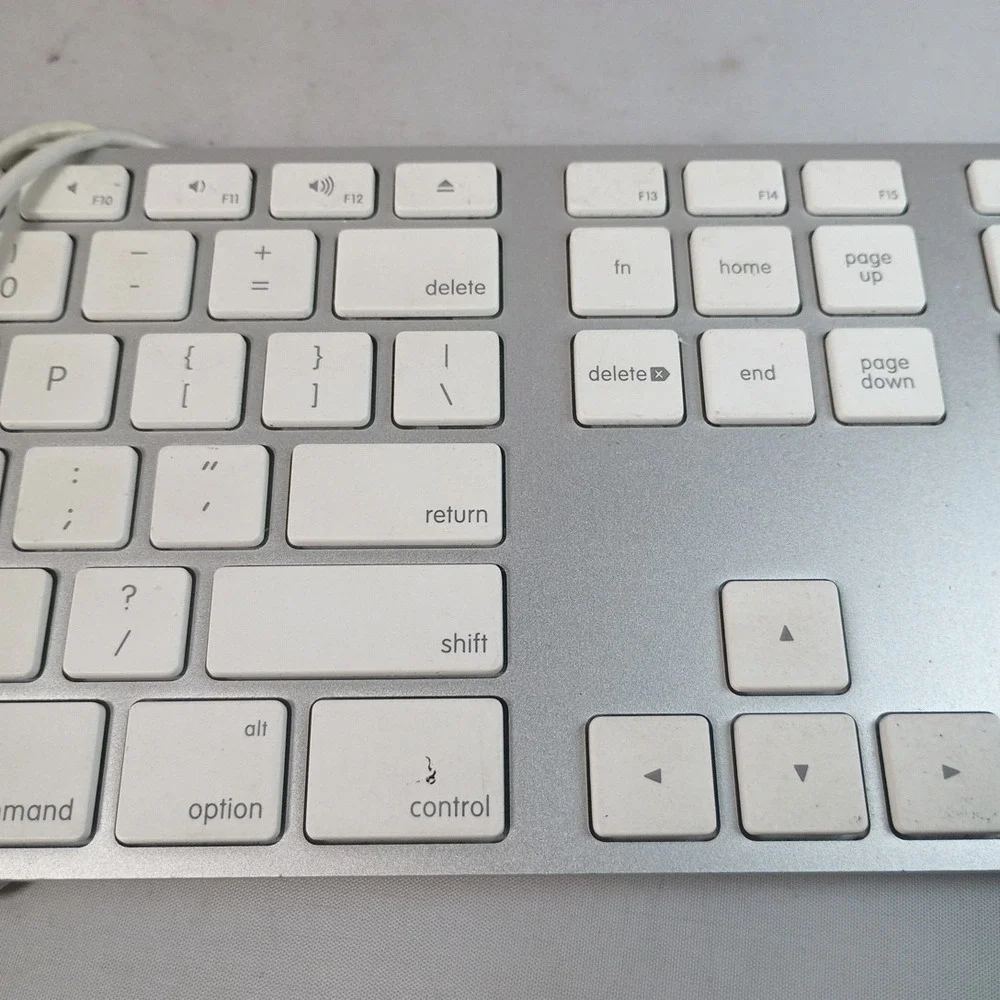 Apple 2007 slim